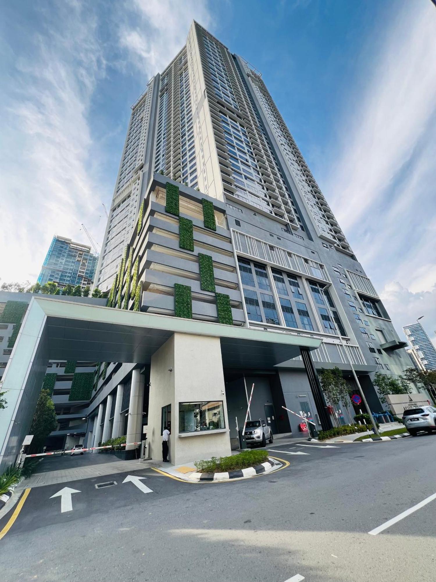 Agile Trx Luxury Bukit Bintang Kuala Lumpur